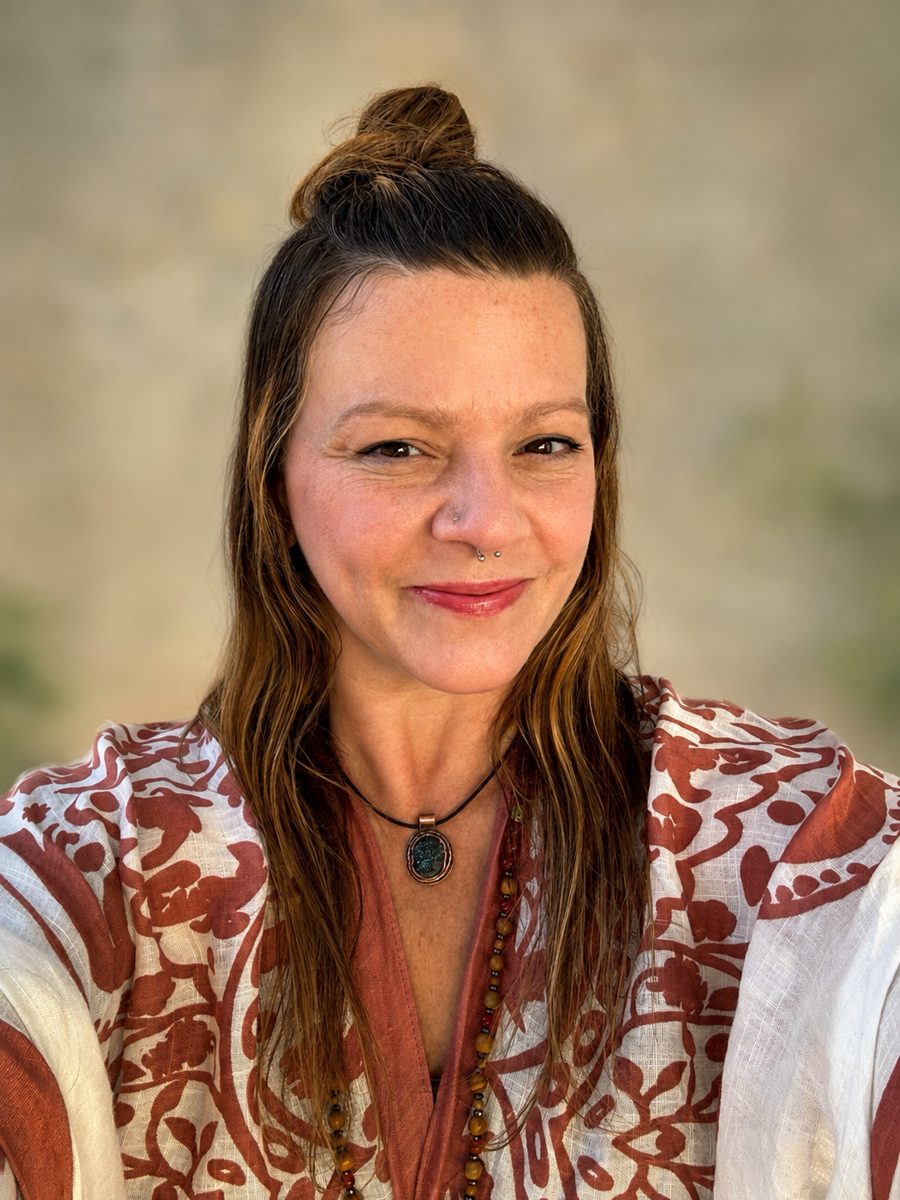 Portrait of Billie, metalsmith at GlassStoneStudio